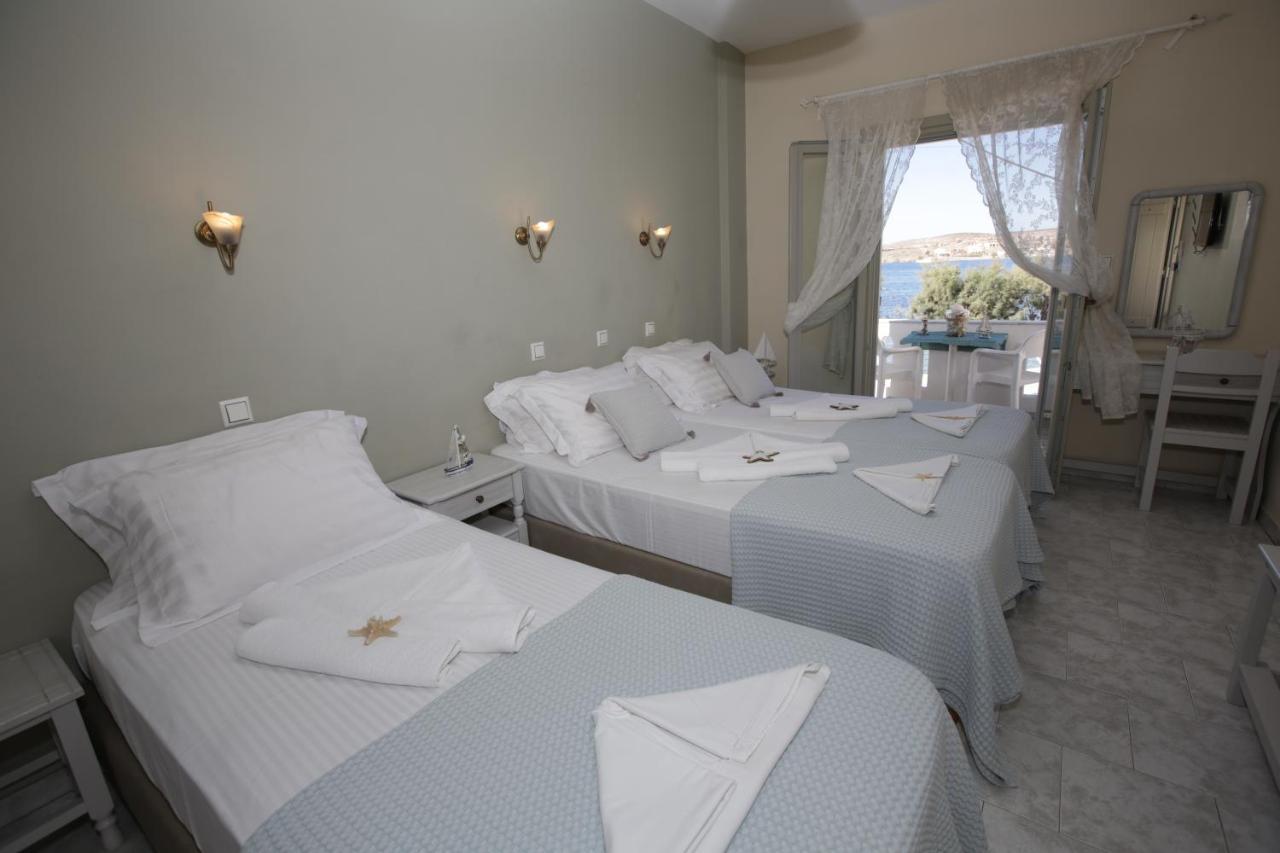 Alexandra'S Rooms ปาริเกีย ภายนอก รูปภาพ
