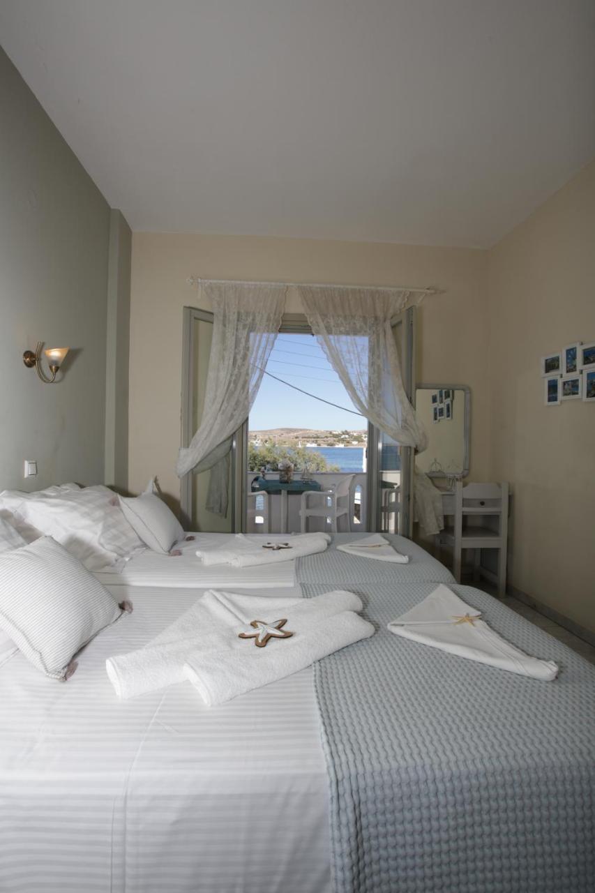 Alexandra'S Rooms ปาริเกีย ภายนอก รูปภาพ